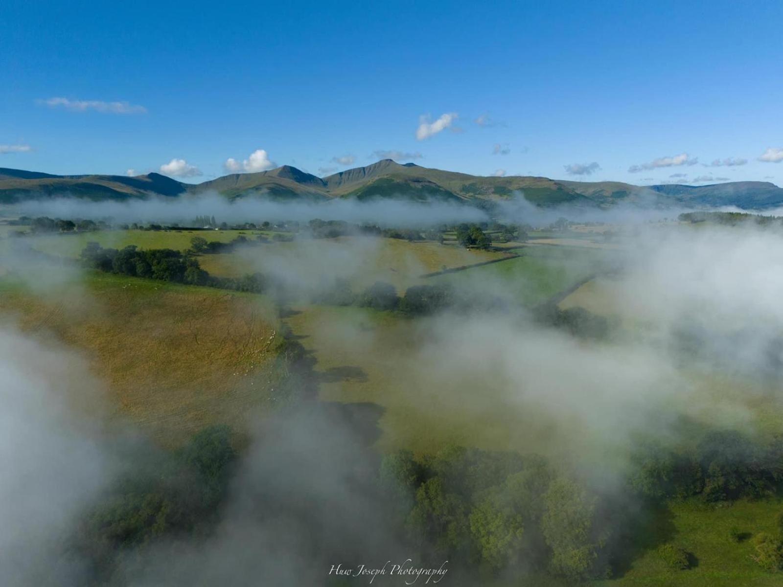 Little Cottage Of The Beacons Брекън Екстериор снимка
